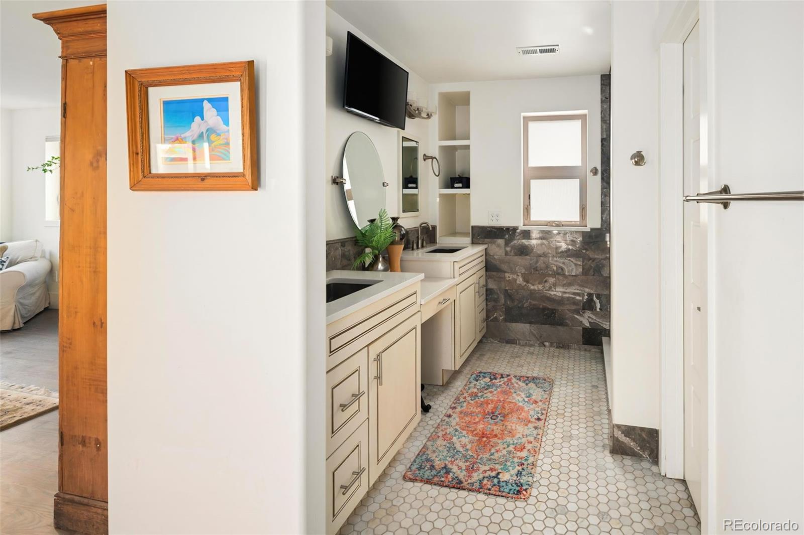 MLS Image #28 for 1188 s clarkson street,denver, Colorado