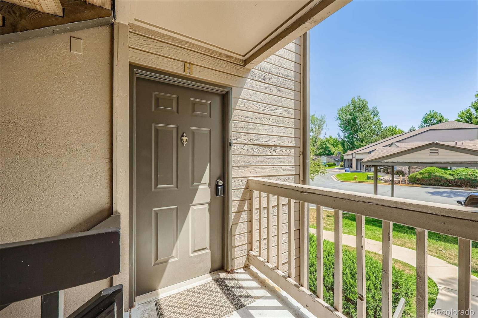 MLS Image #2 for 9262 e arbor circle,englewood, Colorado