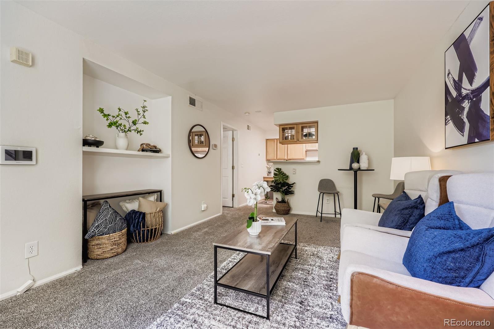 MLS Image #8 for 9262 e arbor circle,englewood, Colorado