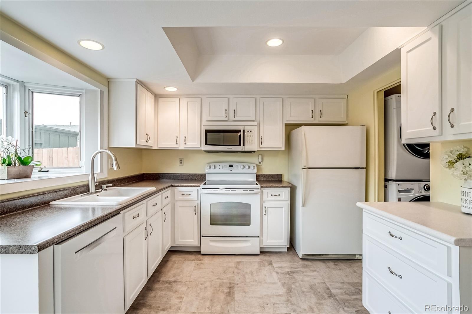 MLS Image #11 for 680 s carr street,lakewood, Colorado
