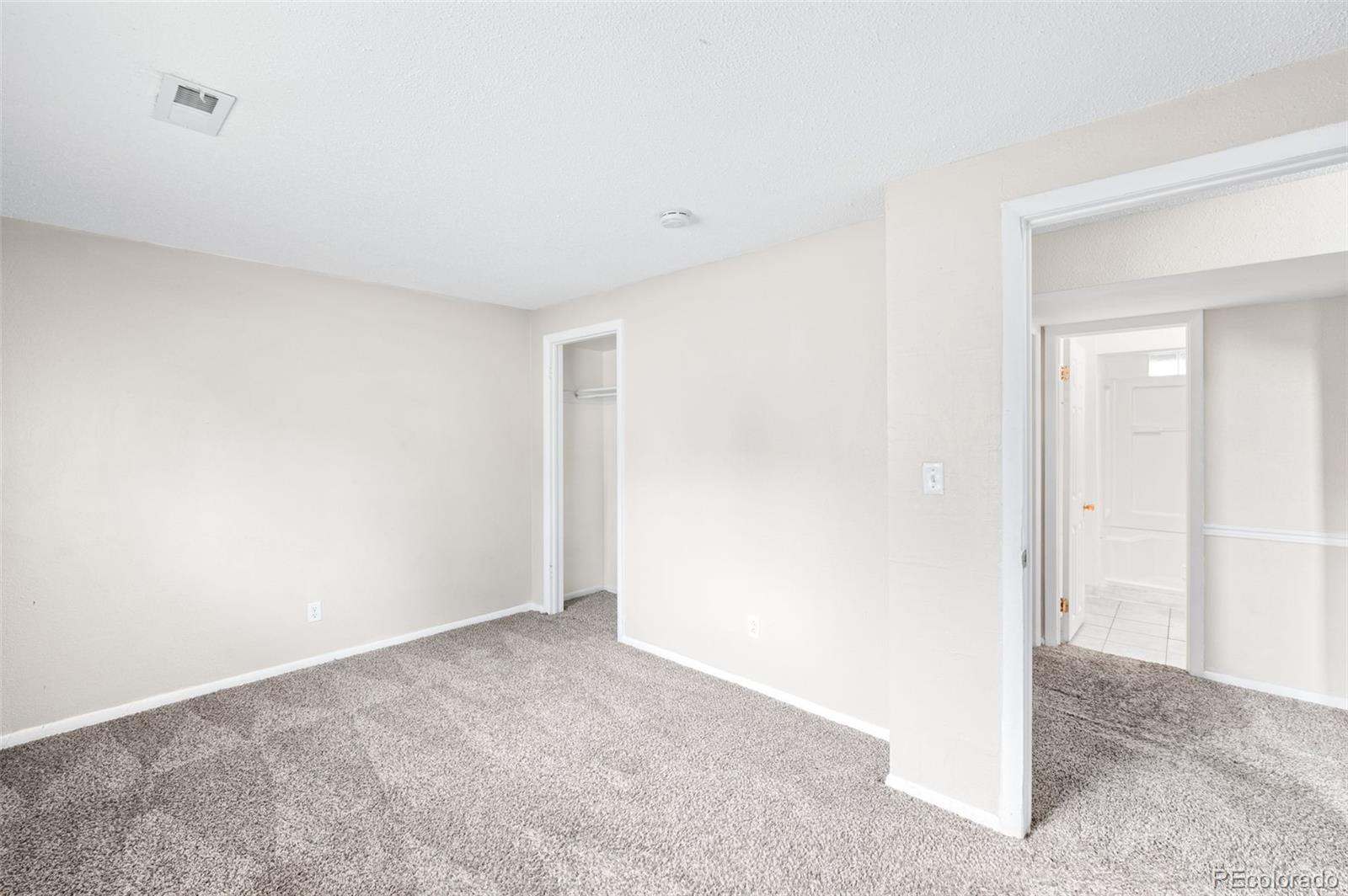 MLS Image #11 for 2905 s pierce street,denver, Colorado