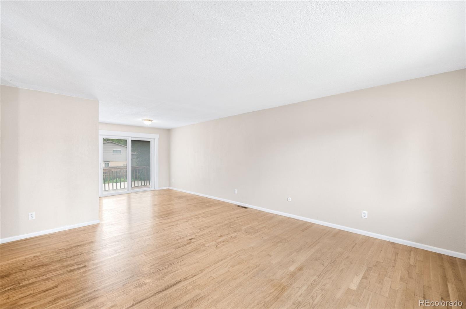 MLS Image #5 for 2905 s pierce street,denver, Colorado
