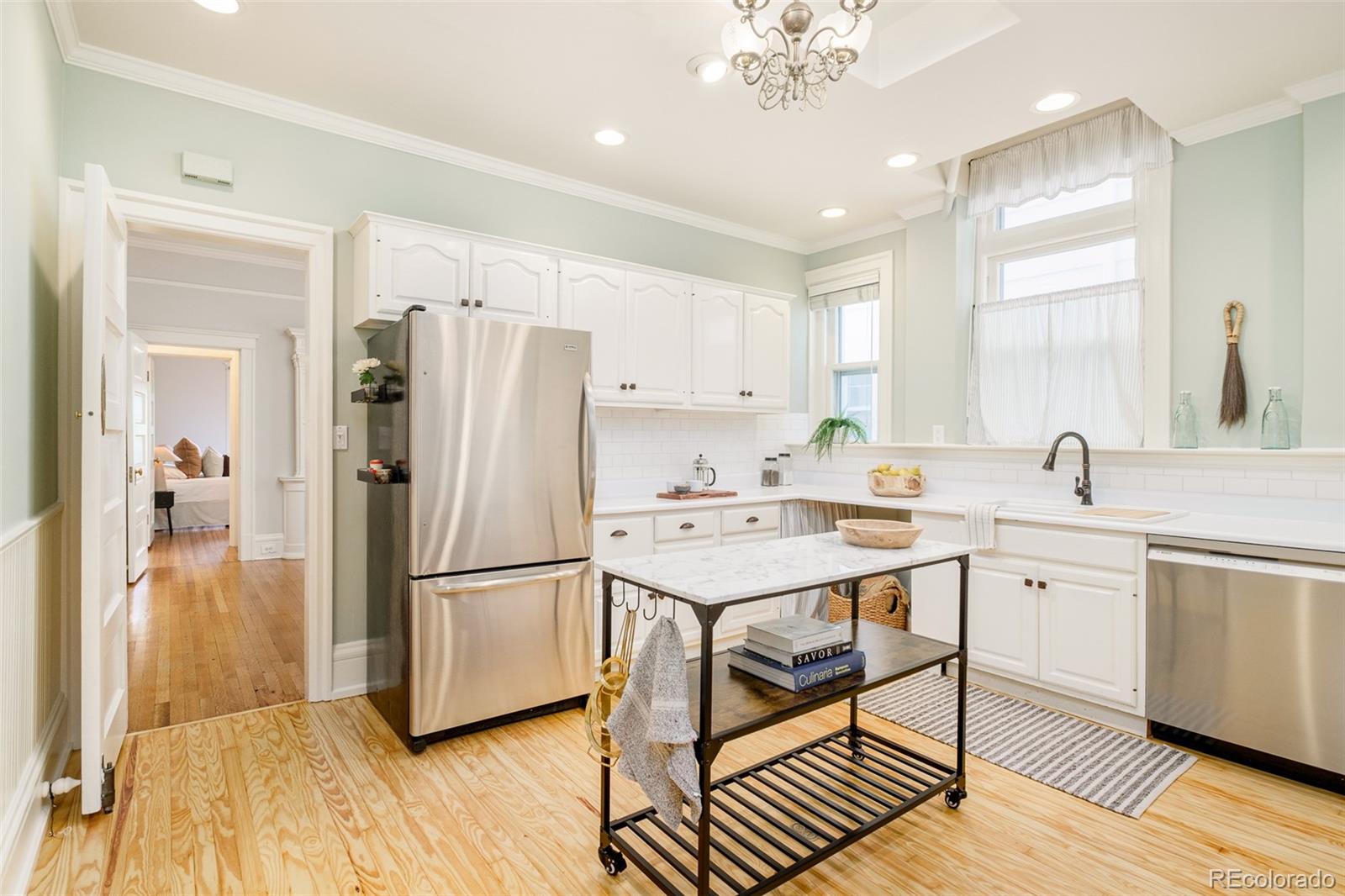 MLS Image #11 for 836 e 17th avenue,denver, Colorado