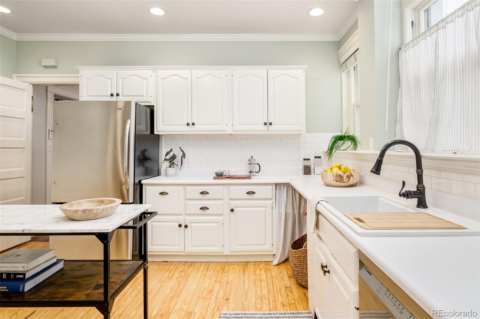 MLS Image #14 for 836 e 17th avenue,denver, Colorado
