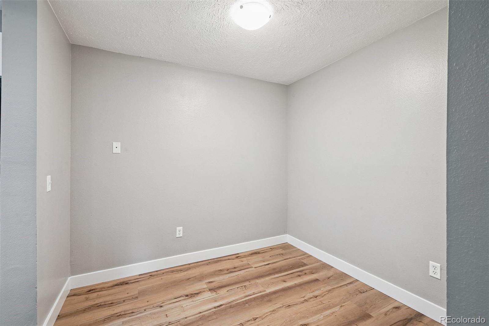 MLS Image #10 for 14896 e 2nd avenue,aurora, Colorado