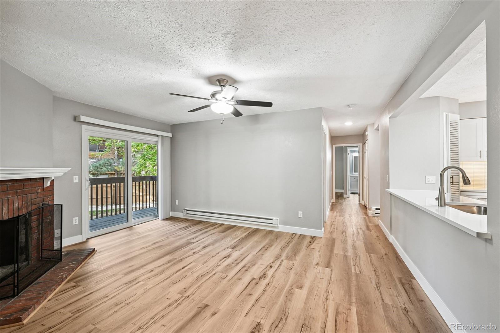 MLS Image #11 for 14896 e 2nd avenue,aurora, Colorado