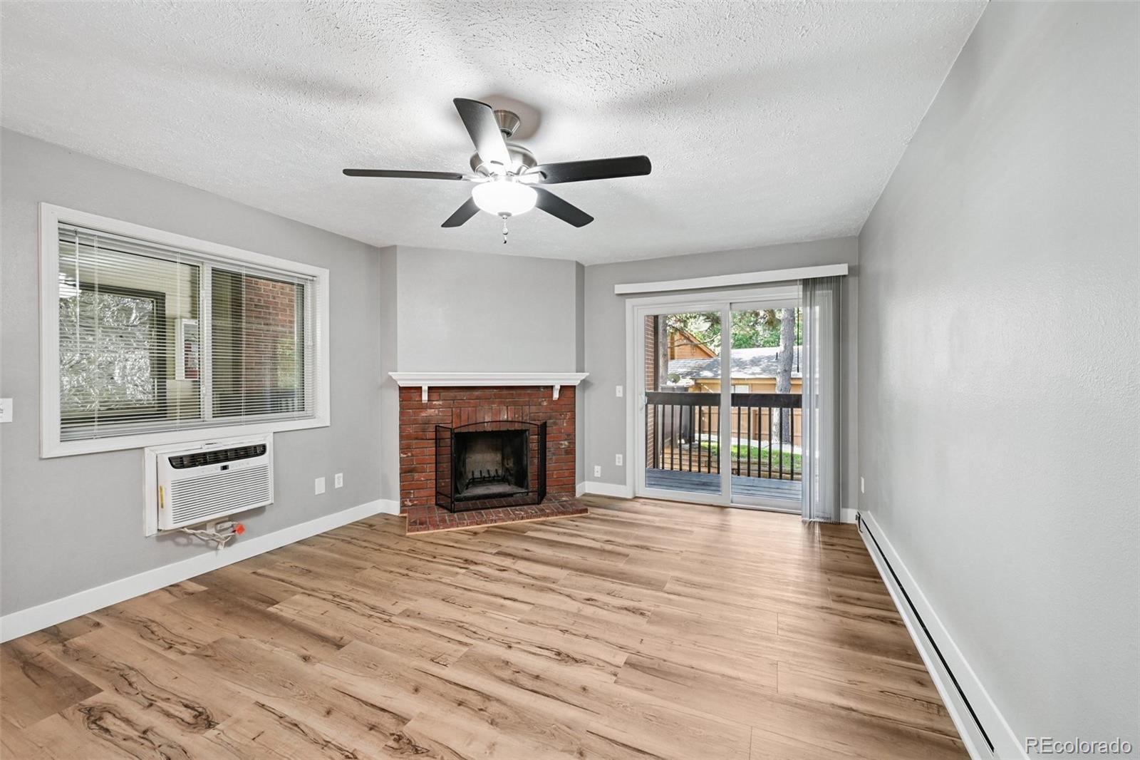 MLS Image #12 for 14896 e 2nd avenue,aurora, Colorado
