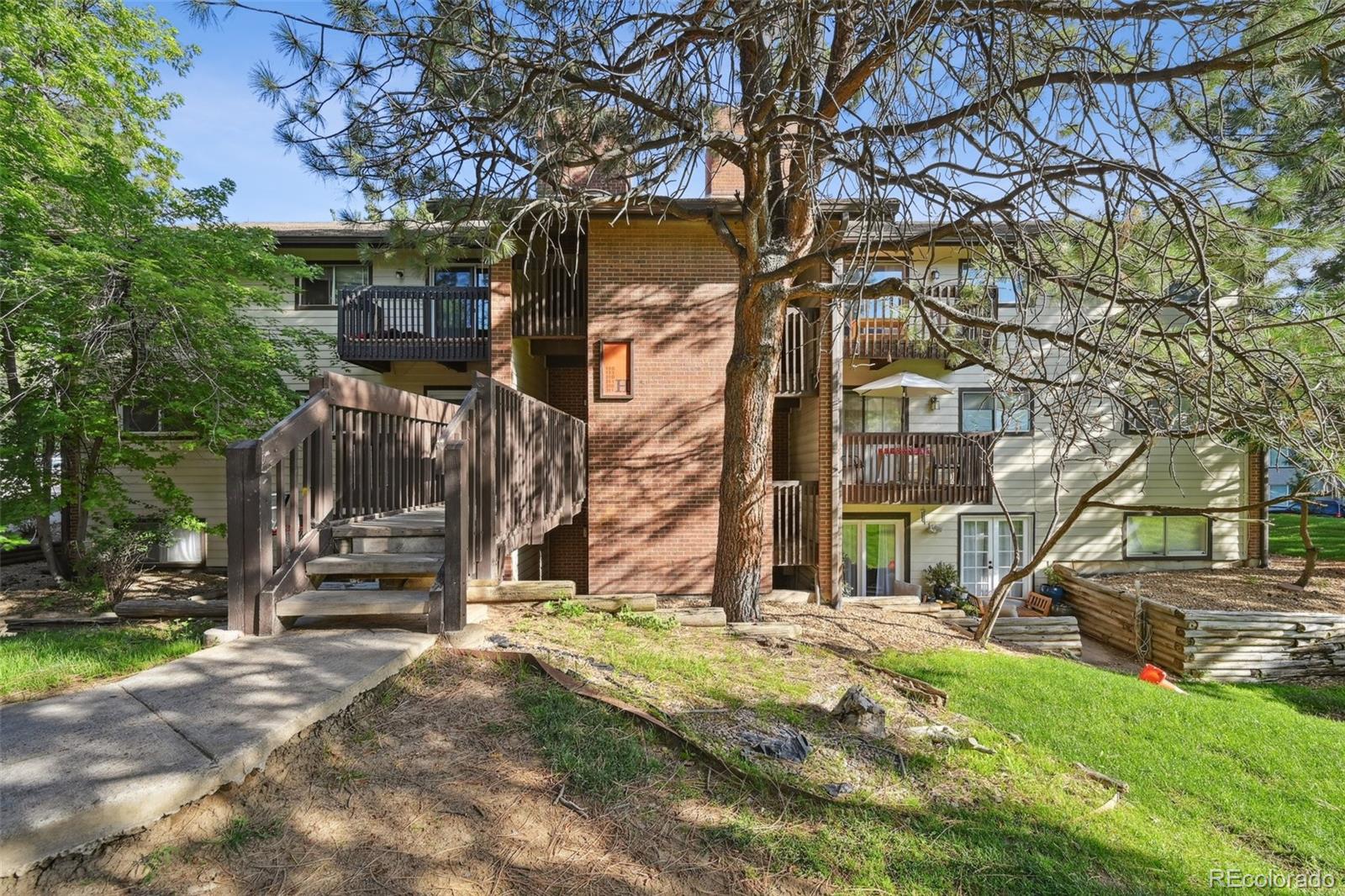 MLS Image #4 for 14896 e 2nd avenue,aurora, Colorado
