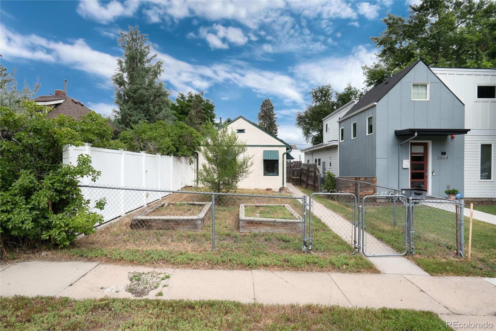MLS Image #5 for 2568  eaton street,edgewater, Colorado