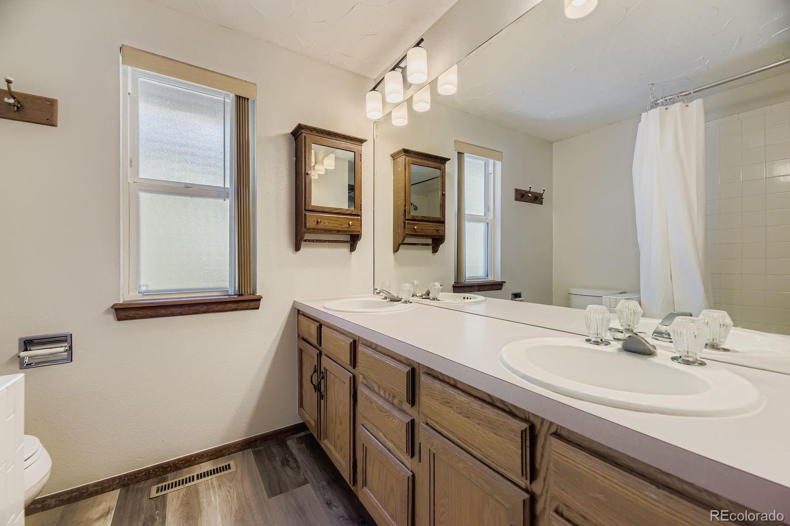 MLS Image #12 for 7909 s bemis street,littleton, Colorado