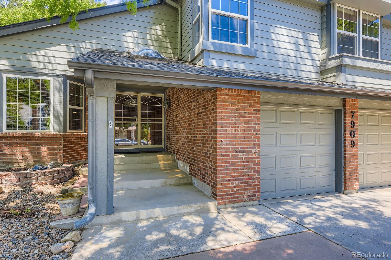 MLS Image #3 for 7909 s bemis street,littleton, Colorado