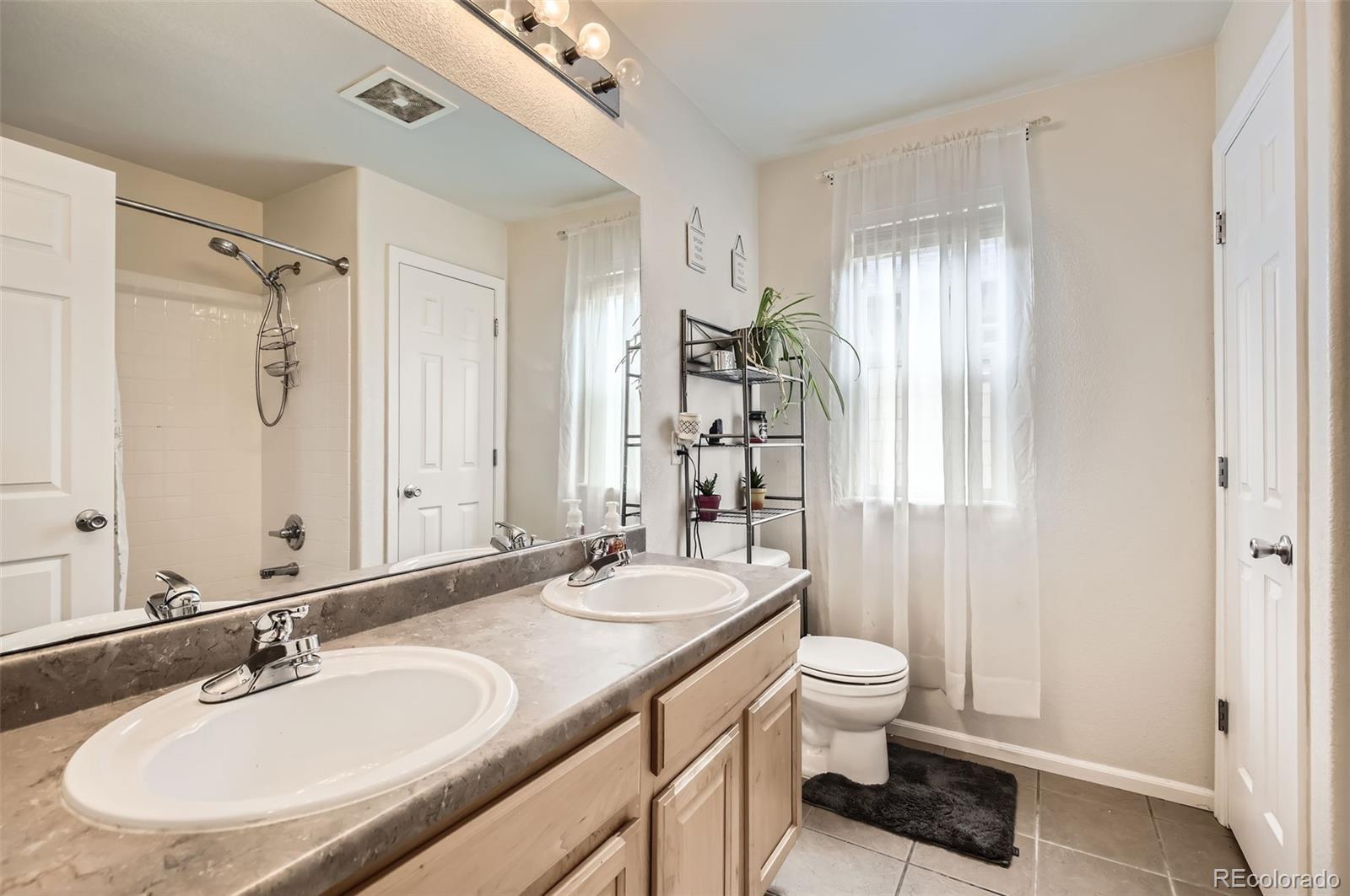 MLS Image #21 for 428  frontier lane,johnstown, Colorado