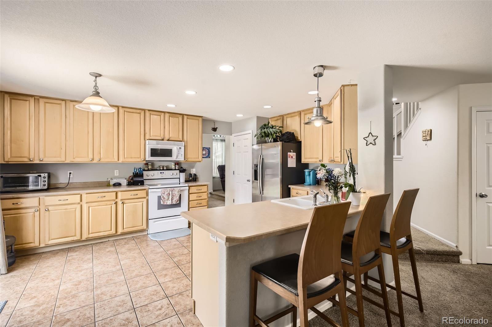 MLS Image #8 for 428  frontier lane,johnstown, Colorado