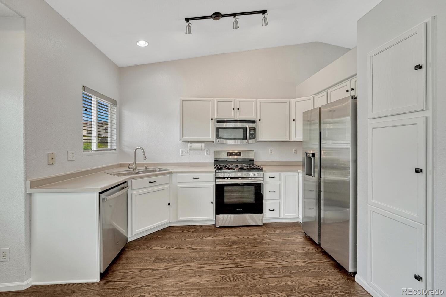 MLS Image #8 for 10775  mount bross way,parker, Colorado