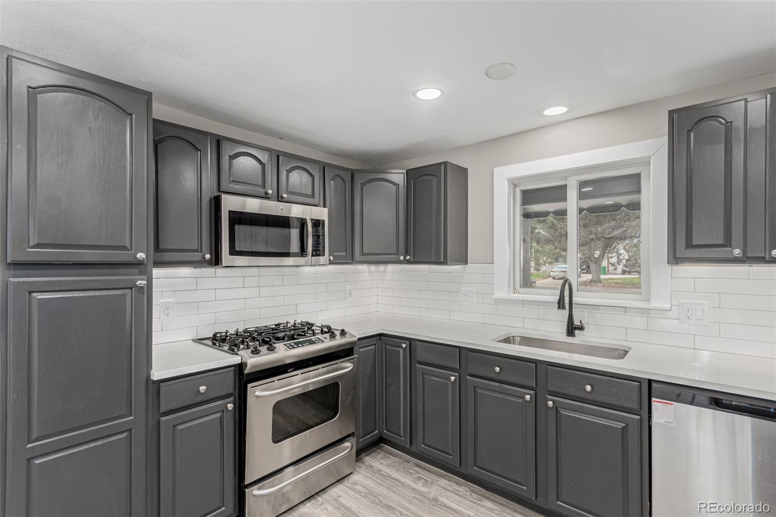 MLS Image #17 for 472  jamaica street,aurora, Colorado