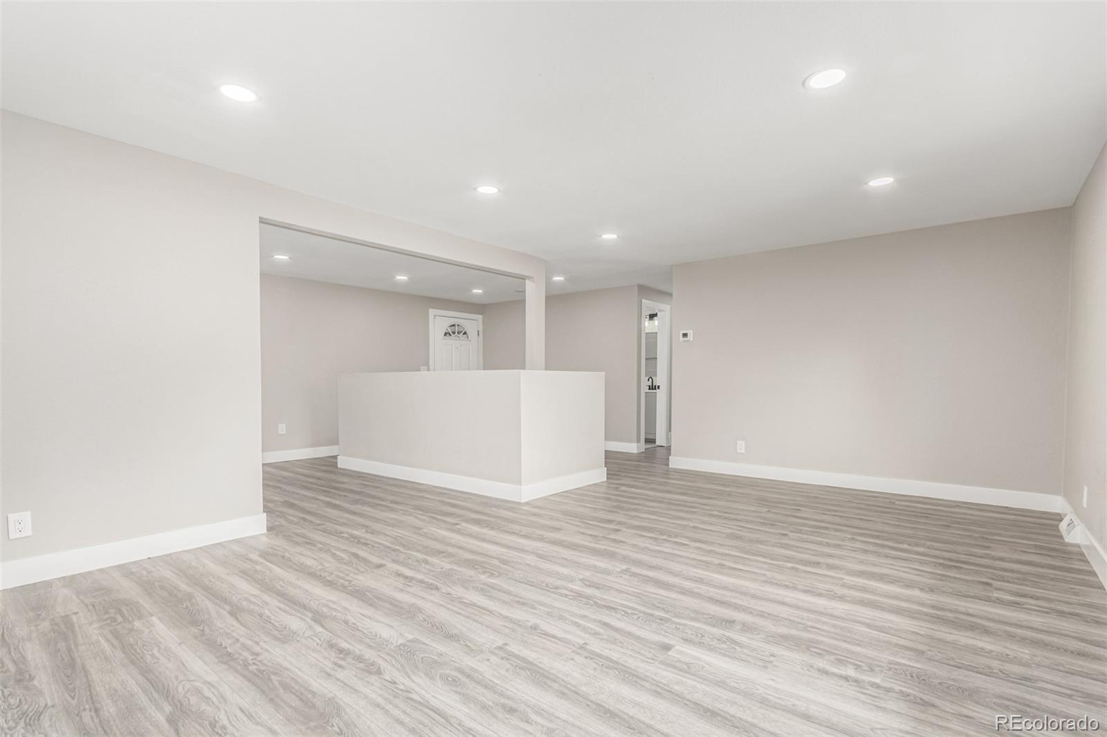 MLS Image #8 for 472  jamaica street,aurora, Colorado