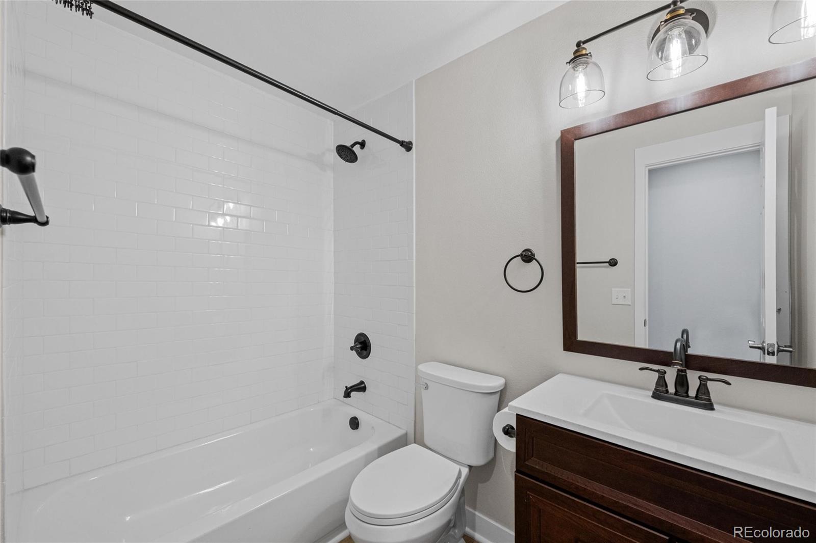 MLS Image #11 for 10150 e virginia avenue,denver, Colorado