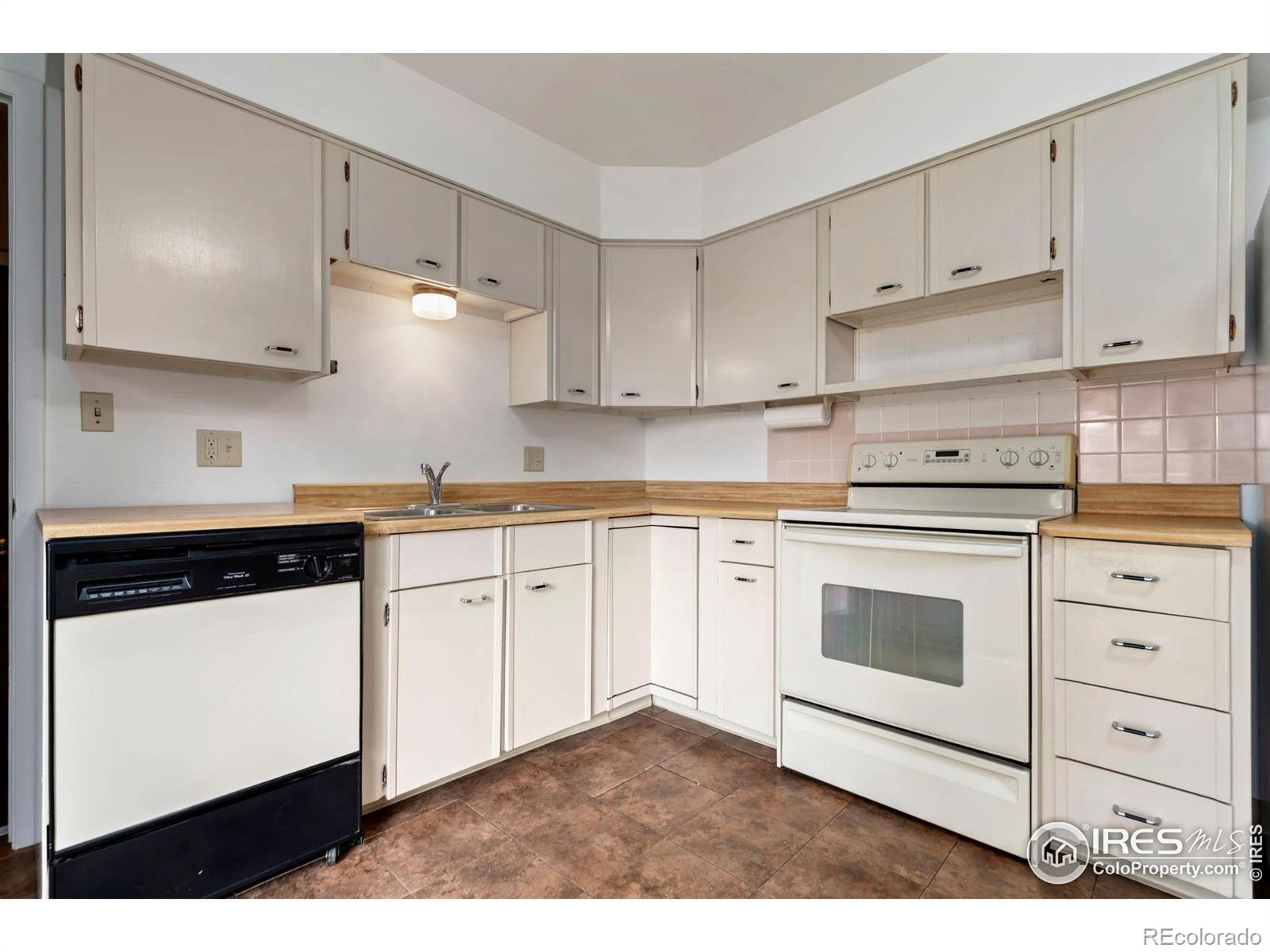 MLS Image #11 for 316 n roosevelt avenue,fort collins, Colorado