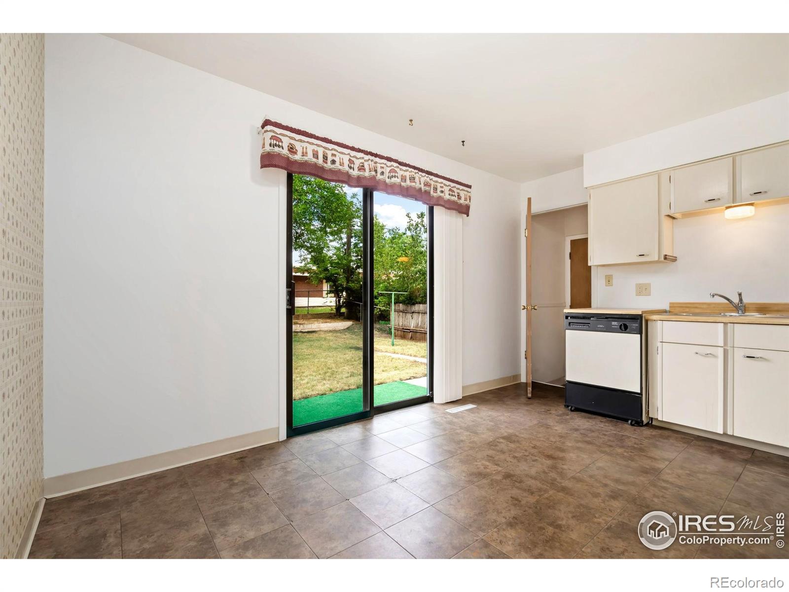 MLS Image #13 for 316 n roosevelt avenue,fort collins, Colorado
