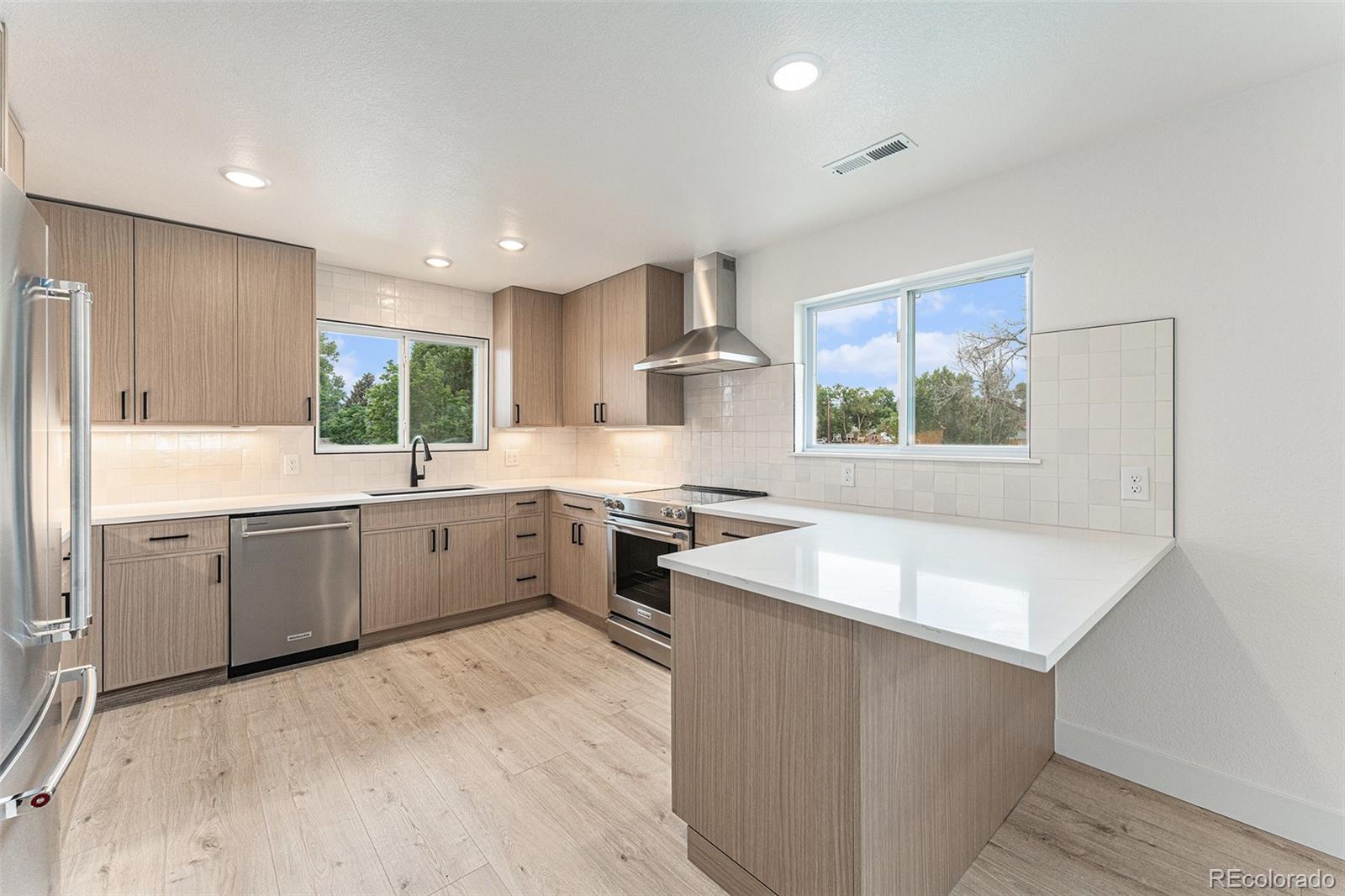 MLS Image #3 for 5256  flora way,arvada, Colorado