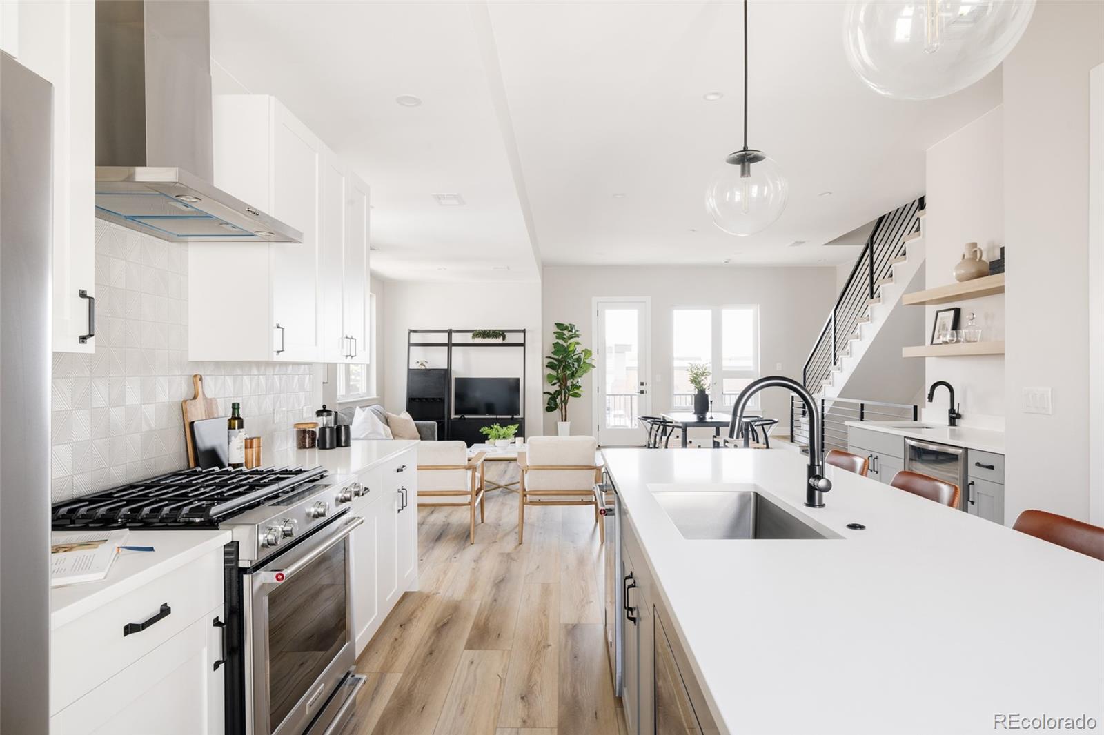 MLS Image #3 for 8280 e 36th avenue,denver, Colorado