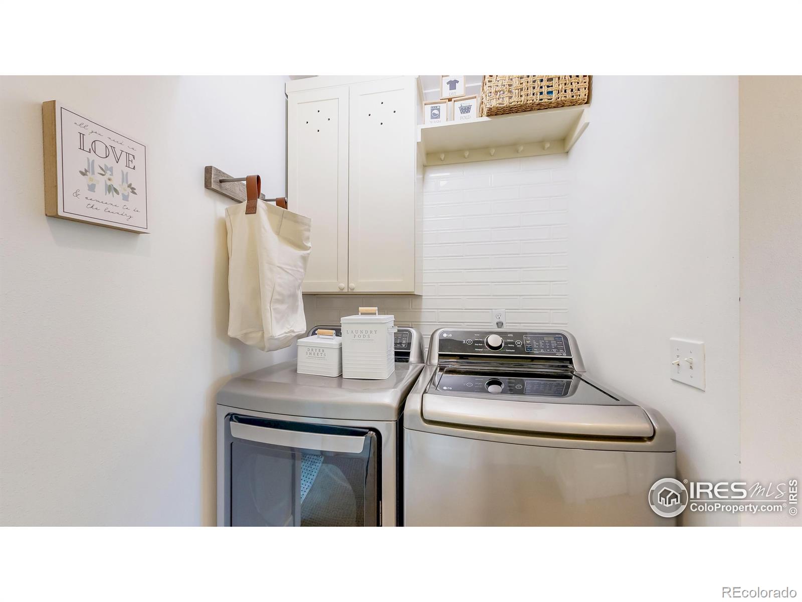 MLS Image #30 for 913  7th street,berthoud, Colorado
