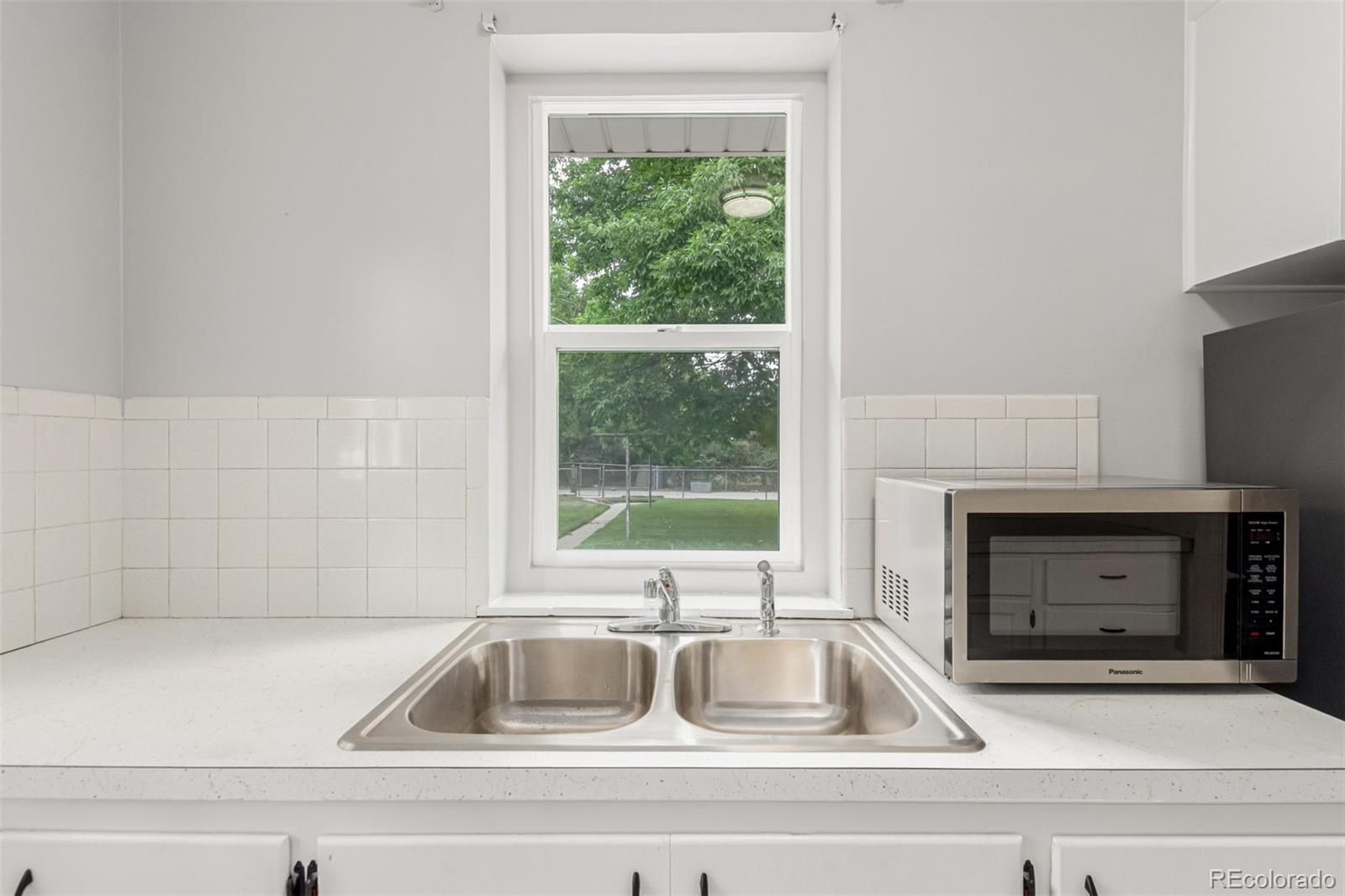 MLS Image #10 for 1349  florence street,aurora, Colorado