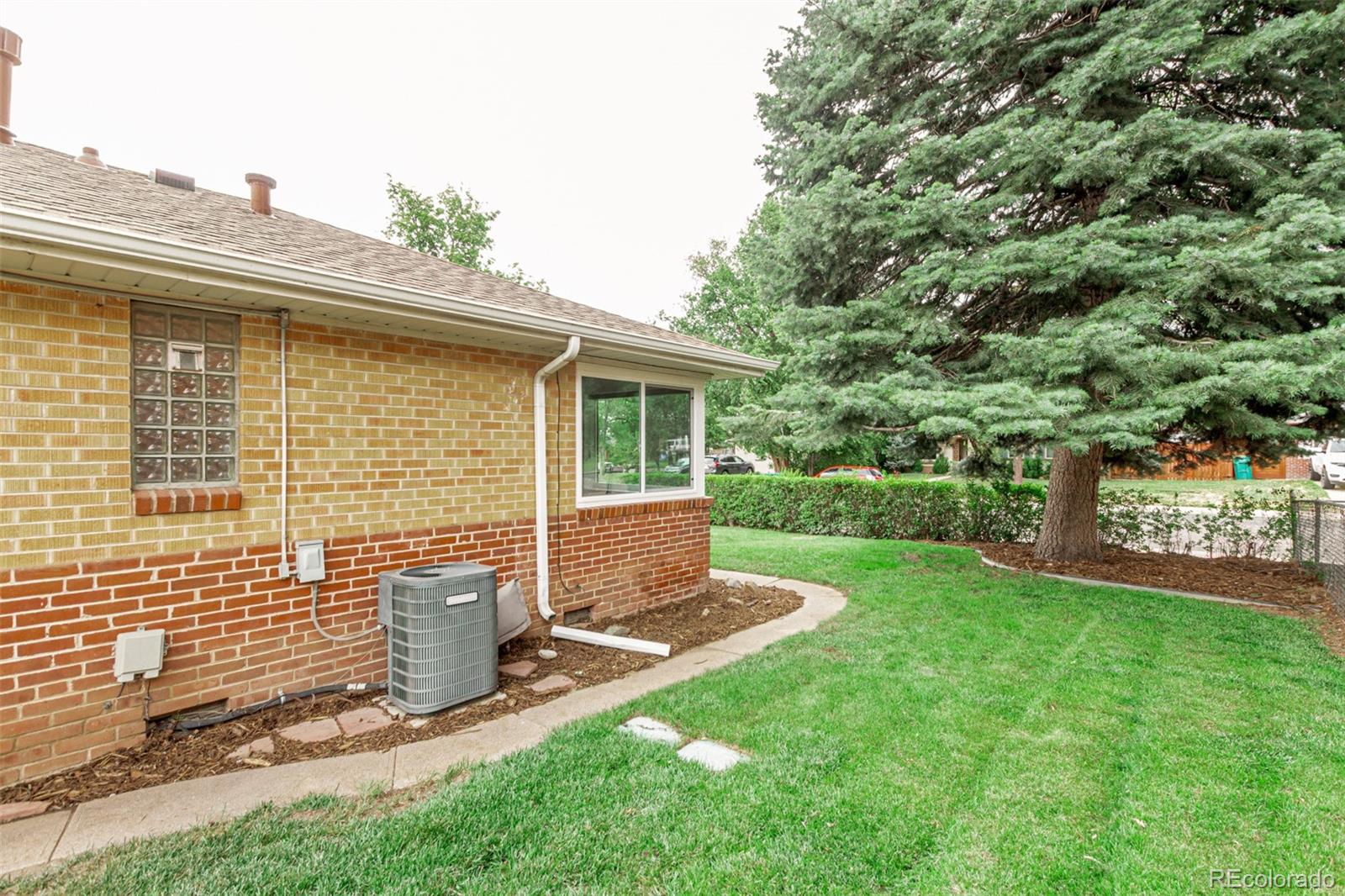 MLS Image #20 for 1349  florence street,aurora, Colorado