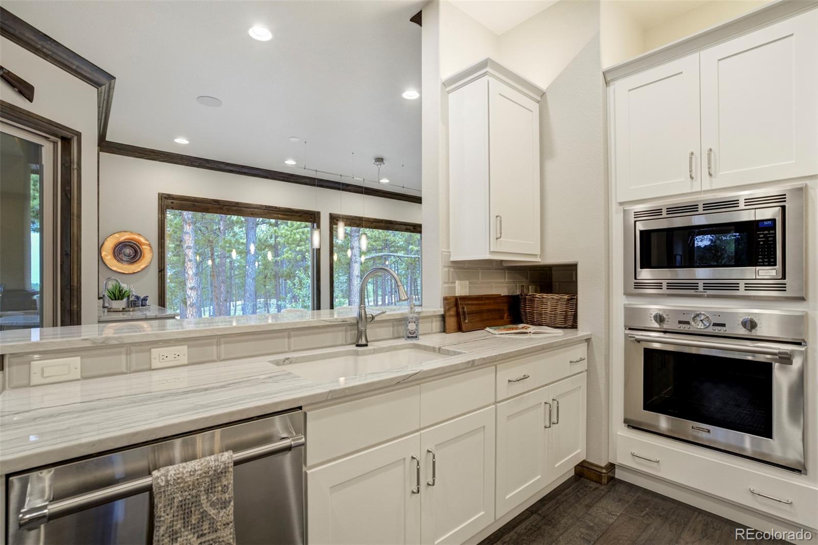 MLS Image #9 for 4090  foxchase way,colorado springs, Colorado