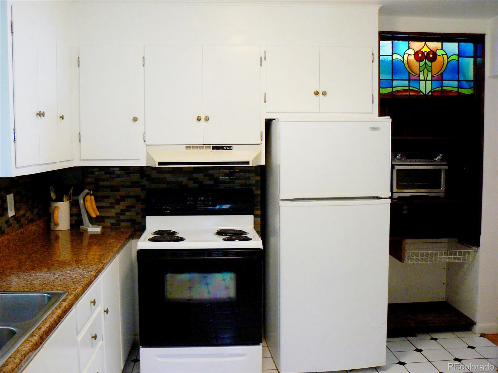 MLS Image #7 for 1028 n union boulevard,colorado springs, Colorado