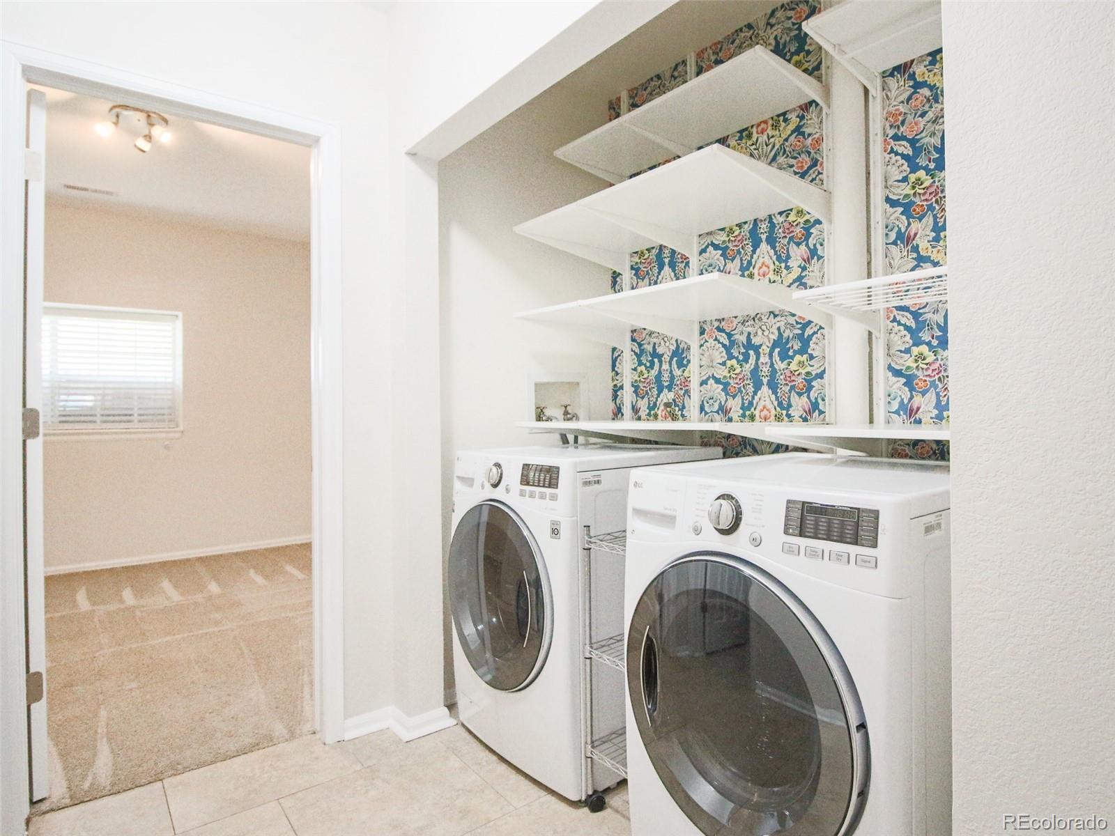 MLS Image #13 for 1885 s quebec way,denver, Colorado