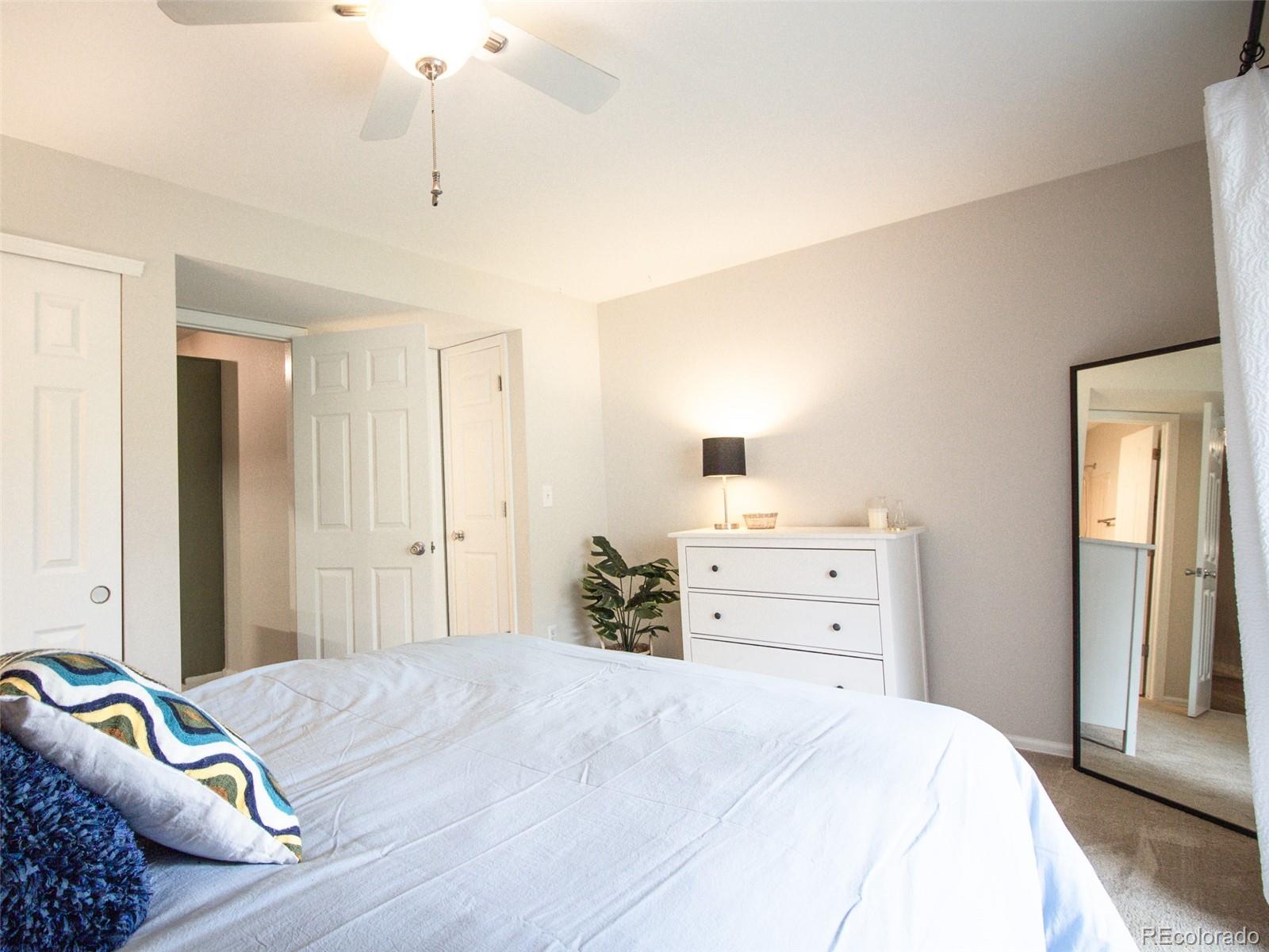 MLS Image #8 for 1885 s quebec way,denver, Colorado