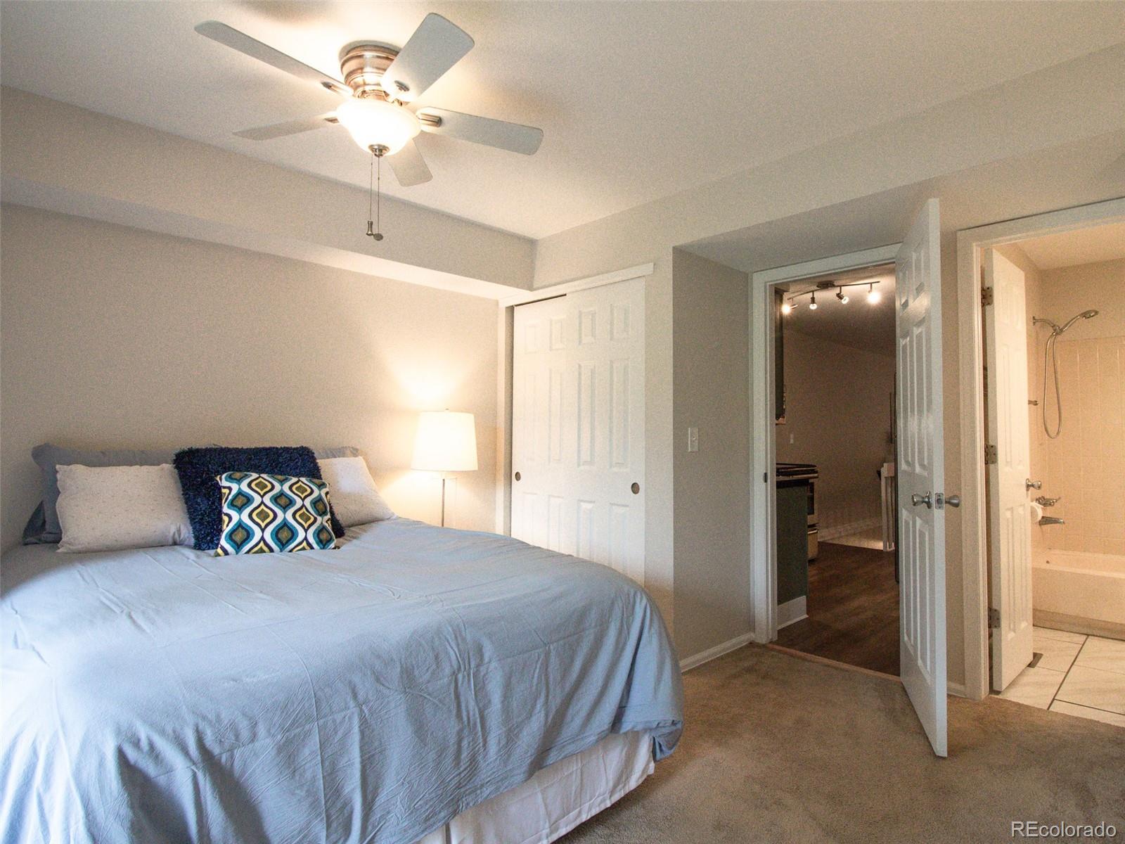 MLS Image #9 for 1885 s quebec way,denver, Colorado