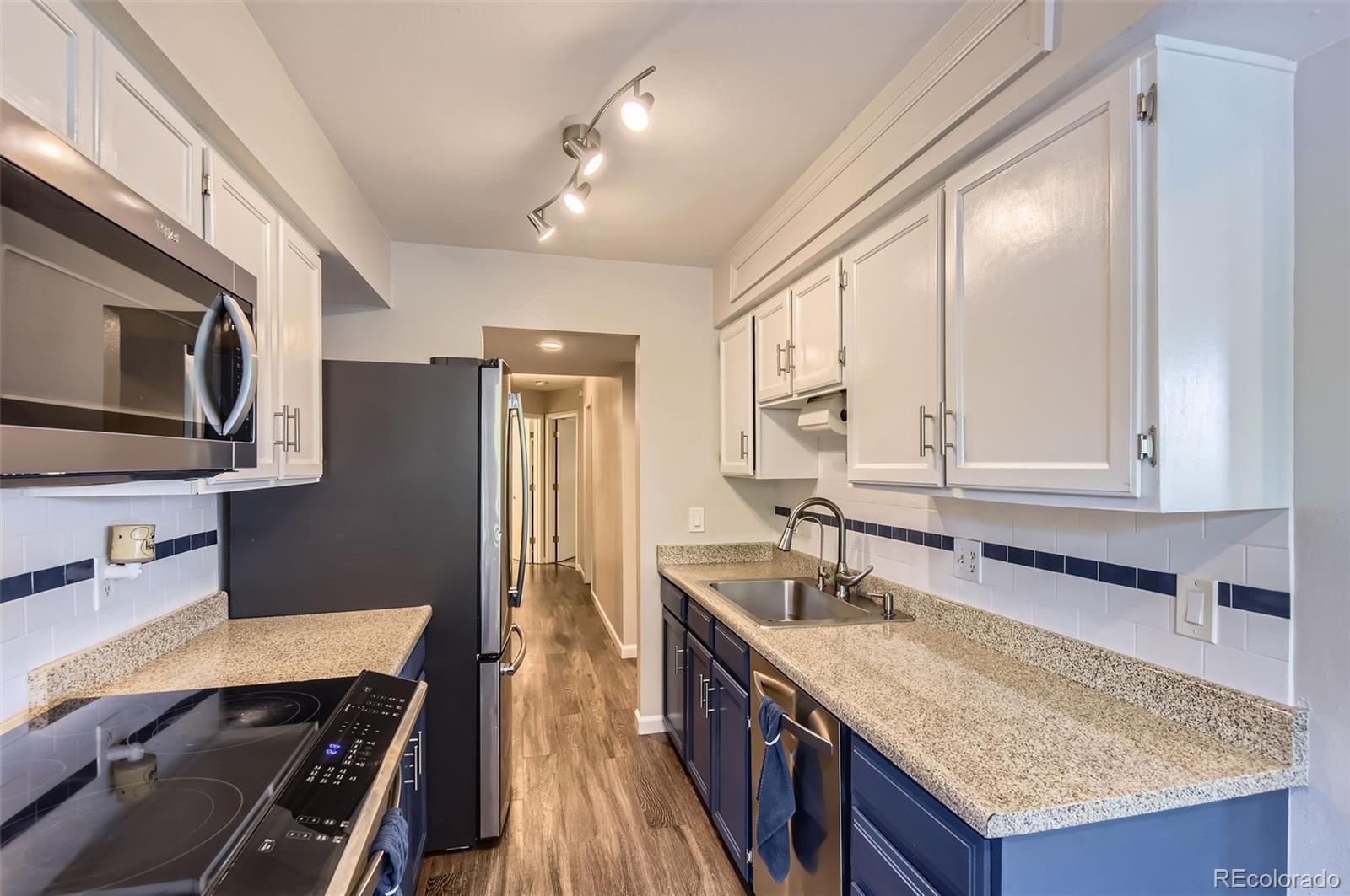 MLS Image #10 for 17630 e loyola drive,aurora, Colorado