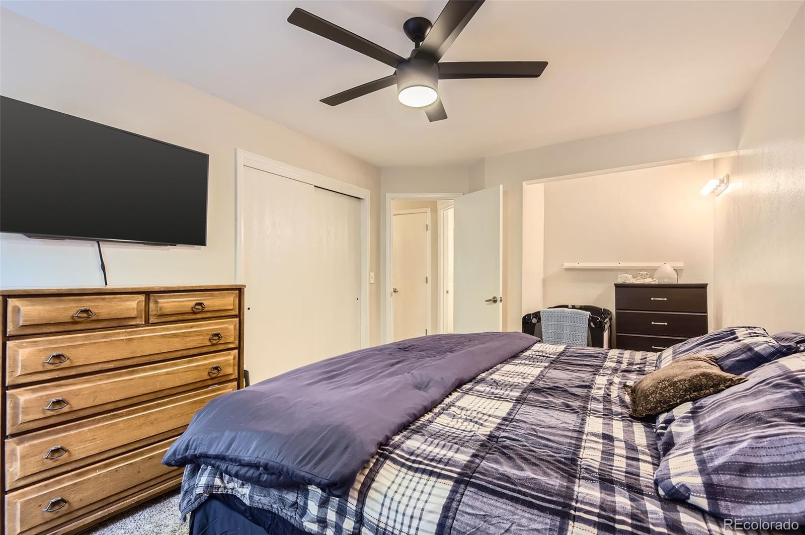 MLS Image #17 for 17630 e loyola drive,aurora, Colorado