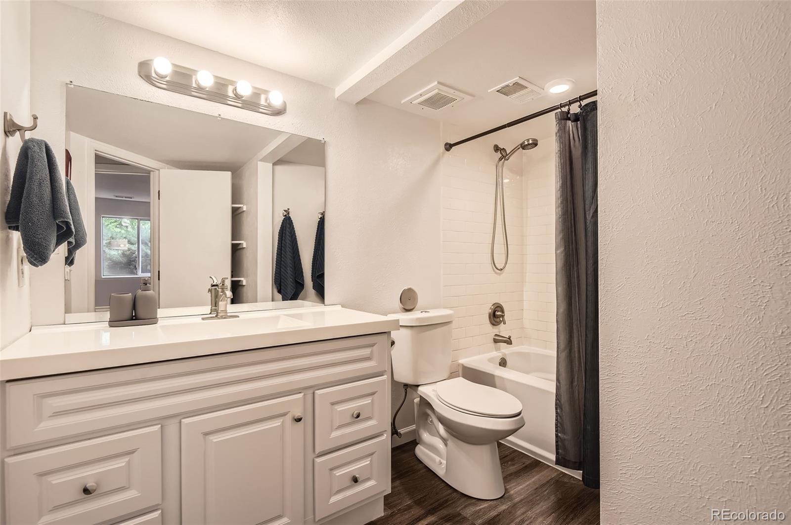 MLS Image #19 for 17630 e loyola drive,aurora, Colorado