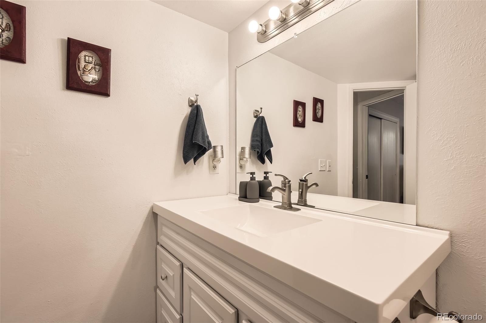 MLS Image #20 for 17630 e loyola drive,aurora, Colorado