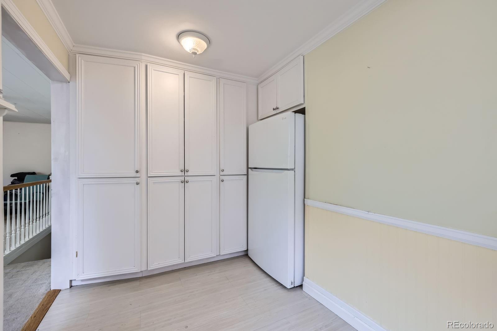 MLS Image #14 for 4221 s cherokee street,englewood, Colorado