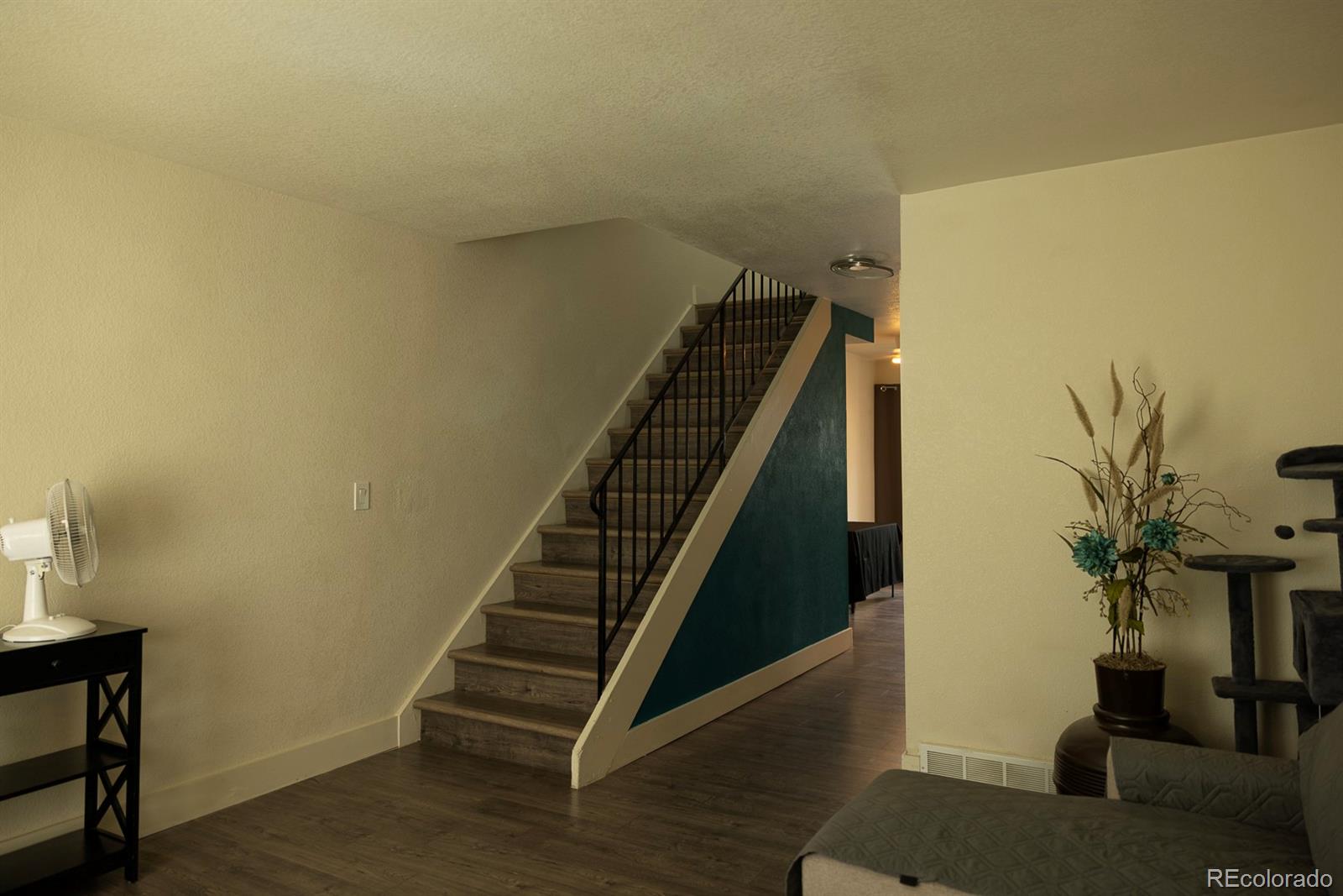 MLS Image #19 for 15787 e 13th place,aurora, Colorado