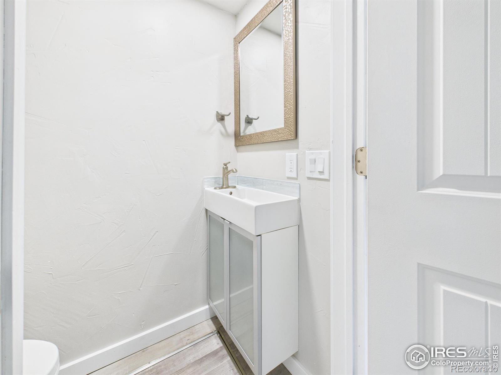MLS Image #13 for 1044  coronado parkway,denver, Colorado