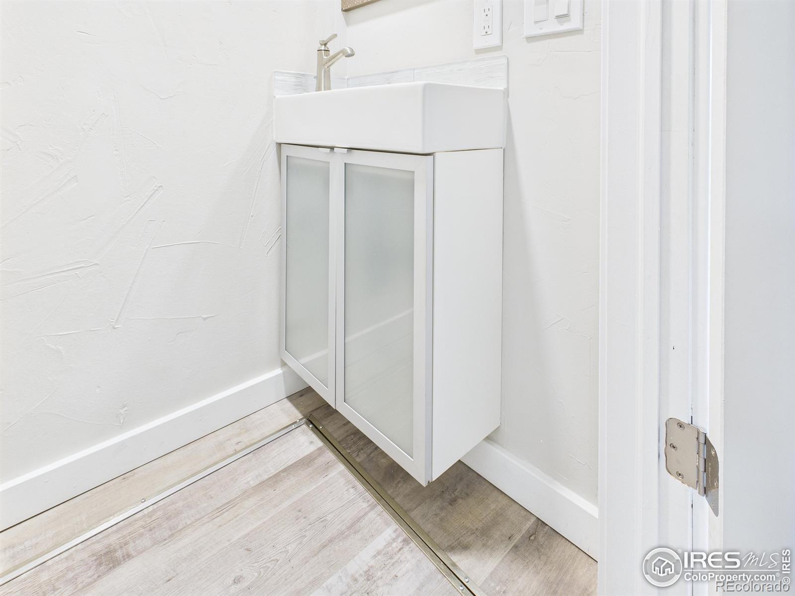 MLS Image #22 for 1044  coronado parkway,denver, Colorado