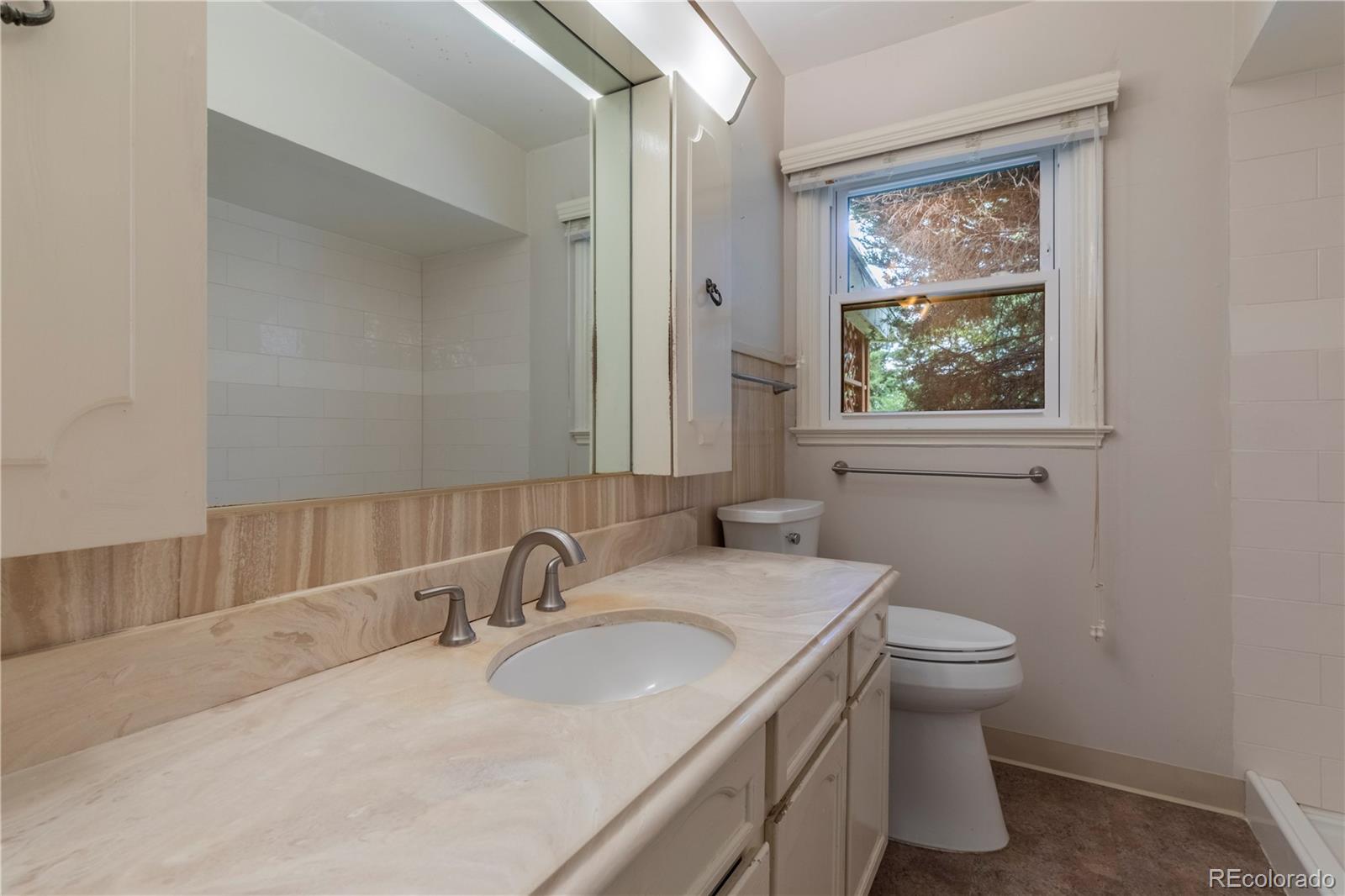 MLS Image #19 for 3201 s albion street,denver, Colorado