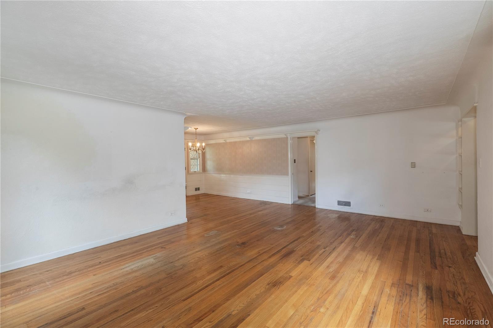 MLS Image #6 for 3201 s albion street,denver, Colorado