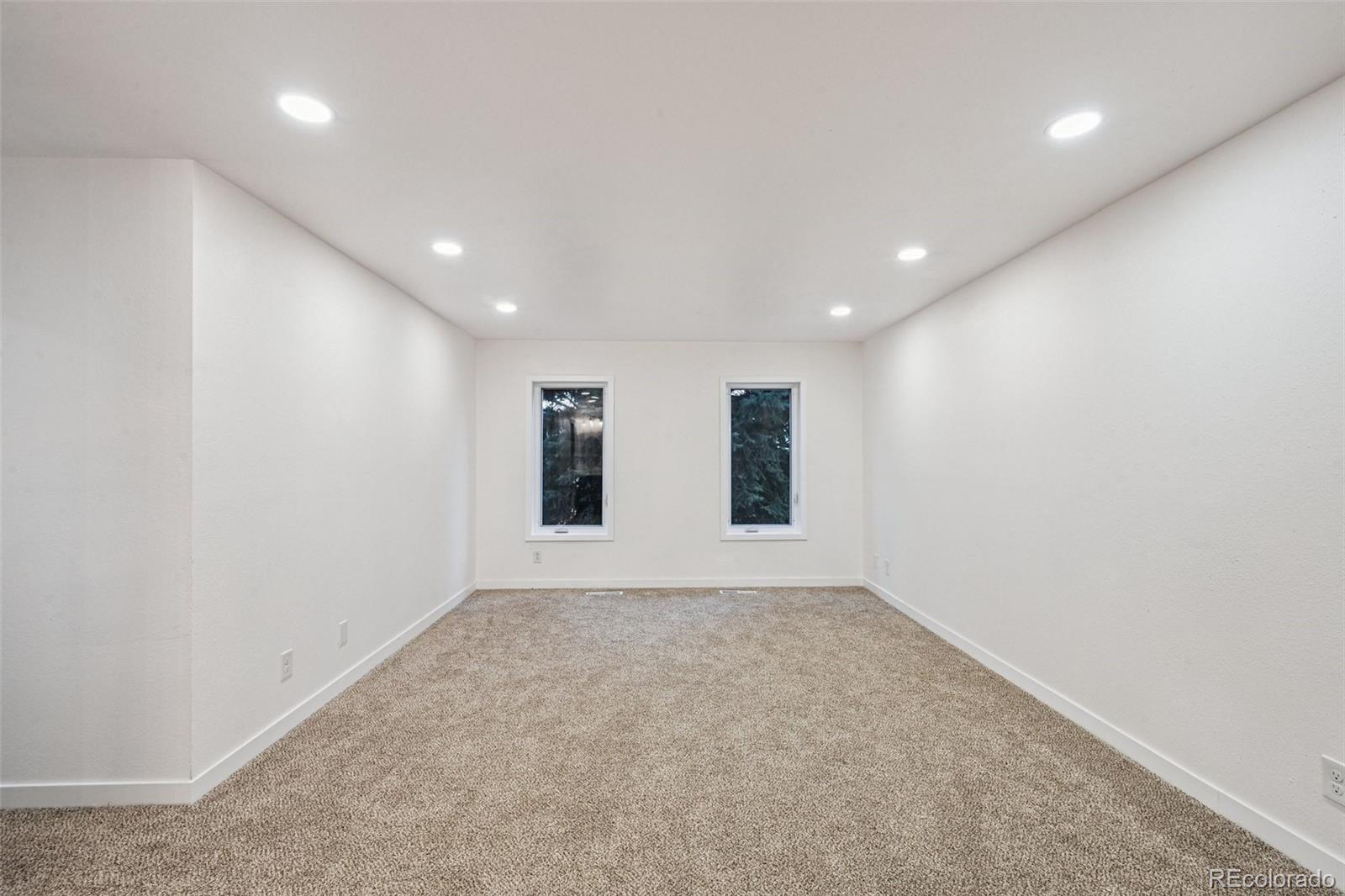 MLS Image #13 for 6435 s dayton street,englewood, Colorado