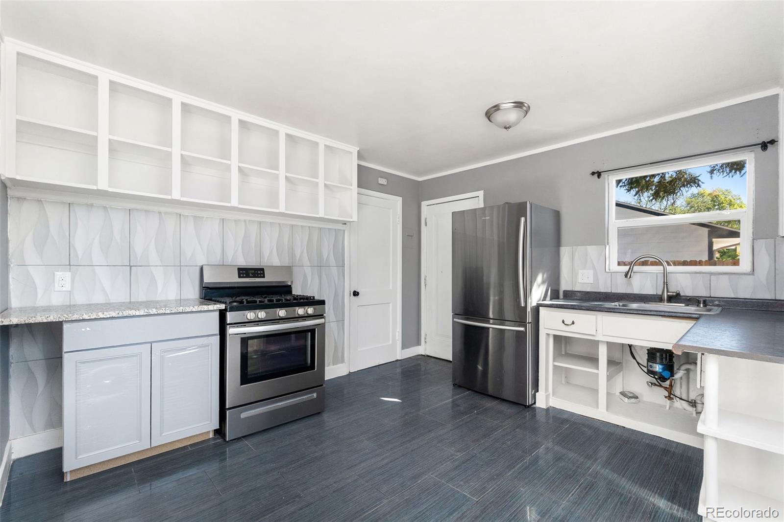 MLS Image #6 for 885  kingston street,aurora, Colorado