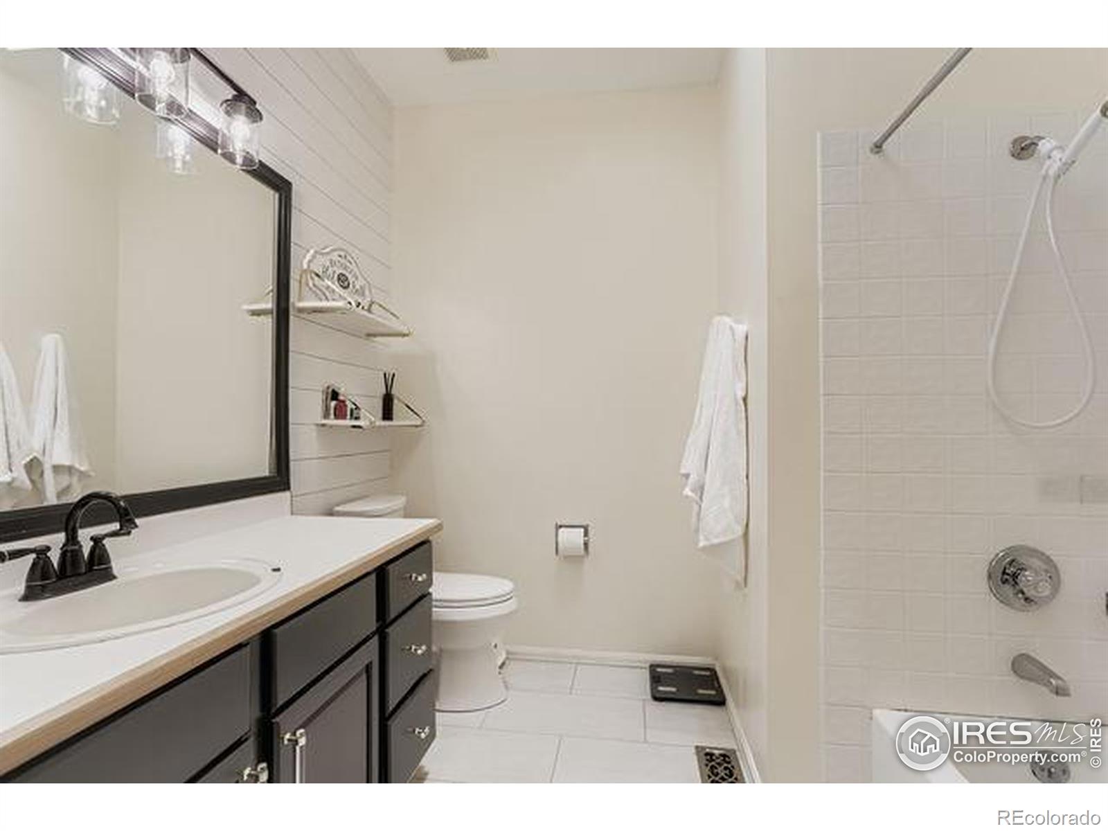 MLS Image #15 for 1761  sunlight drive,longmont, Colorado