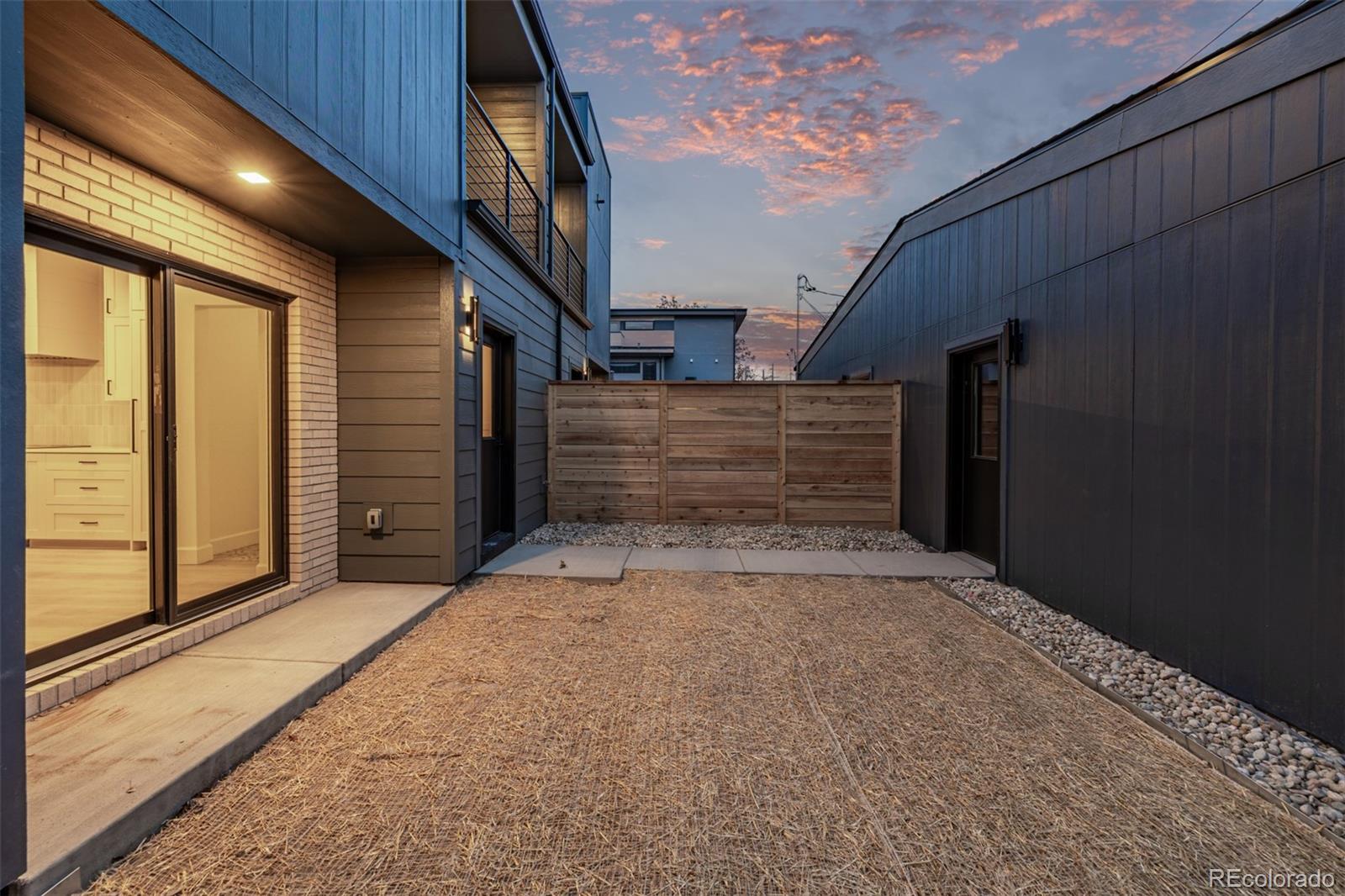 MLS Image #12 for 537  josephine street,denver, Colorado