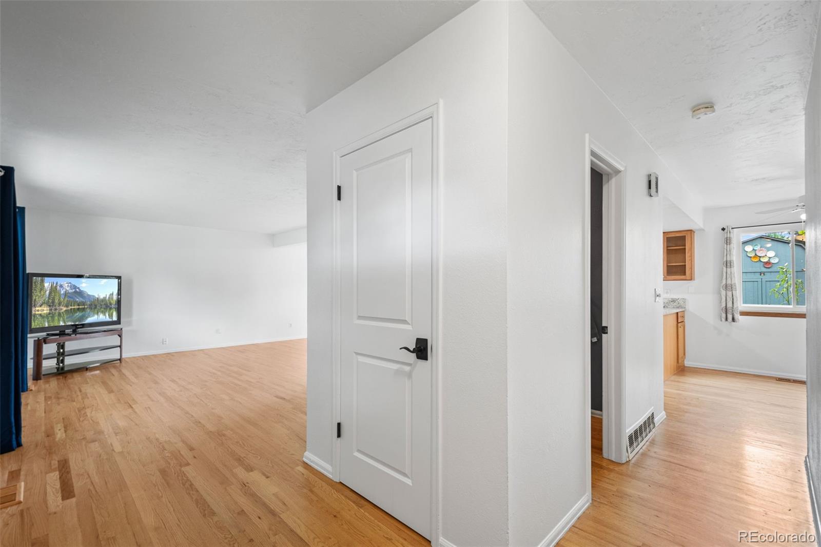 MLS Image #6 for 7391  coors drive,arvada, Colorado