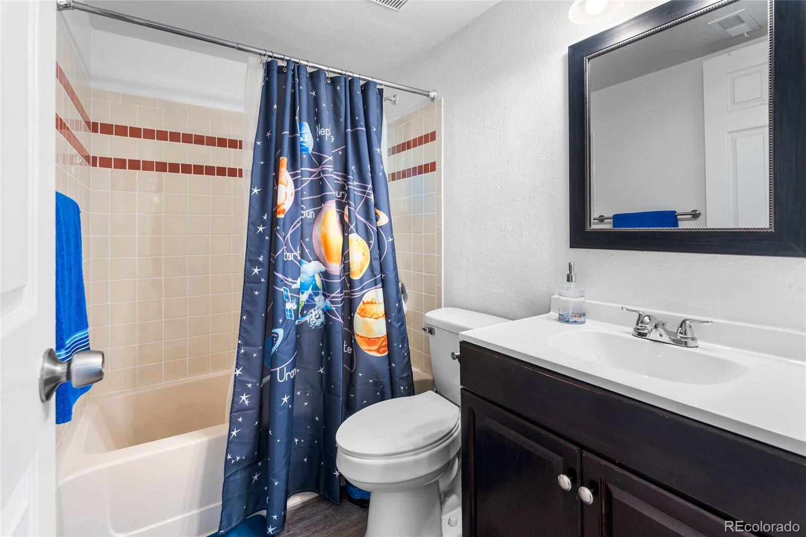 MLS Image #6 for 6475 s dayton street,englewood, Colorado