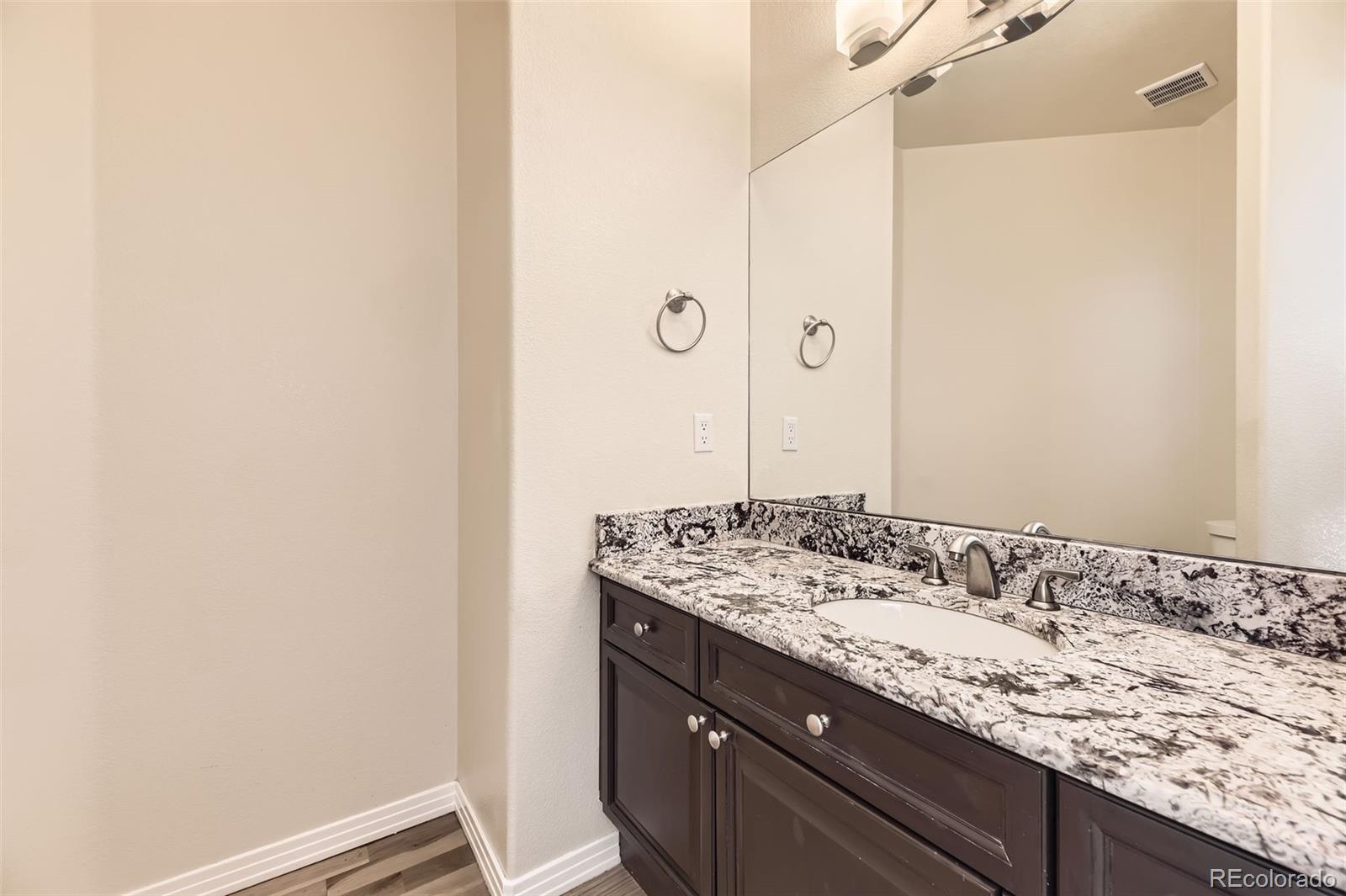 MLS Image #14 for 19406 e maplewood place,aurora, Colorado